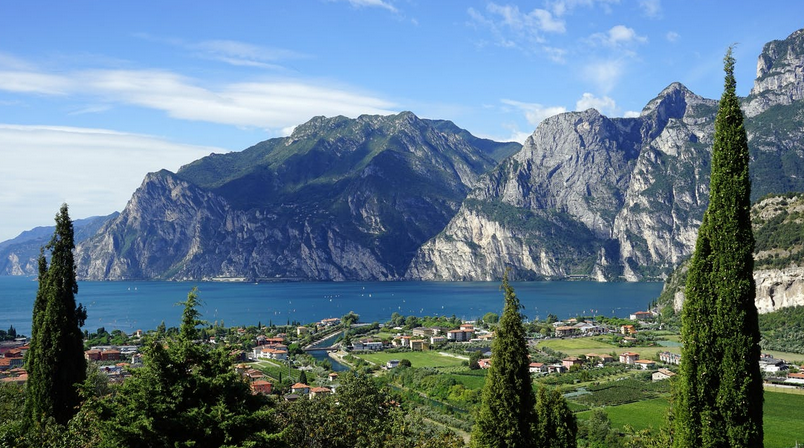 Six Fun Lake Activities for Travelers